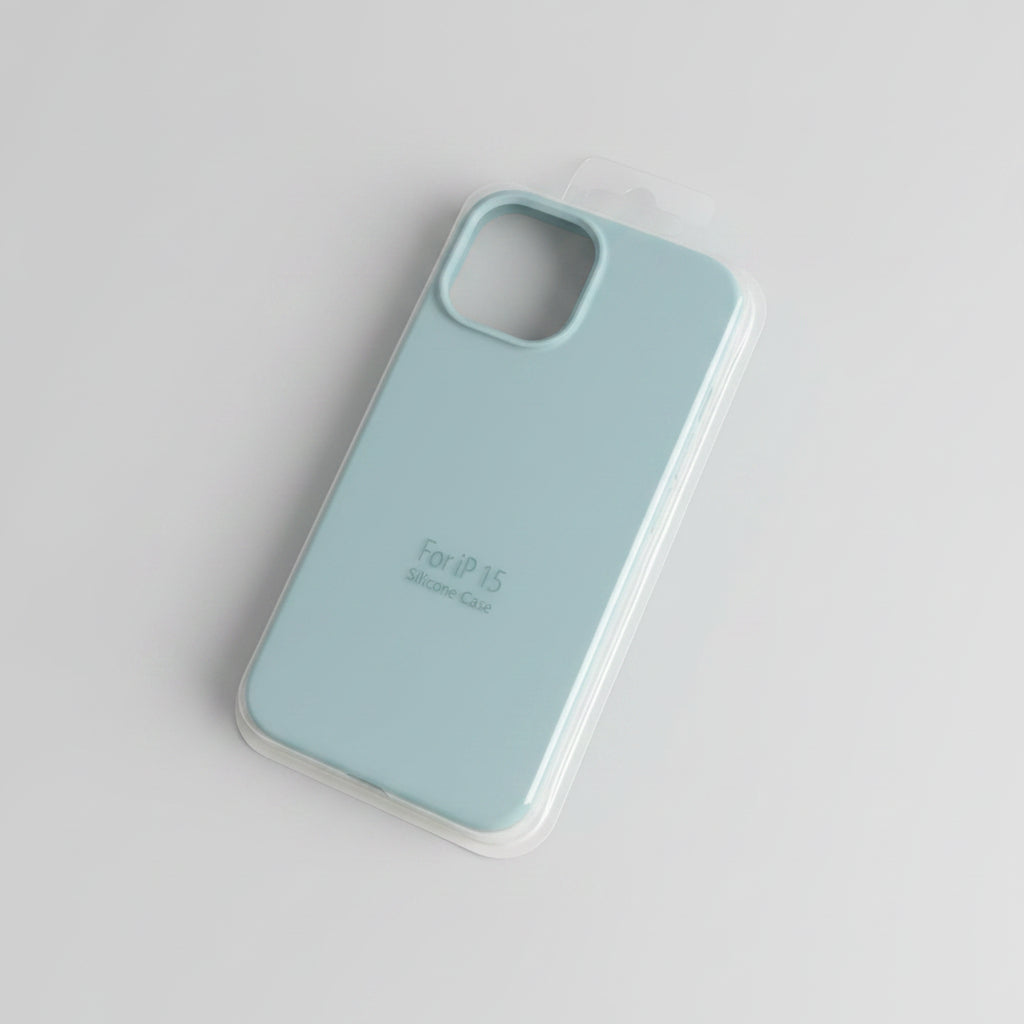 Coque Silicone pour iPhone 15 – Bleu Clair, Fine et Élégante