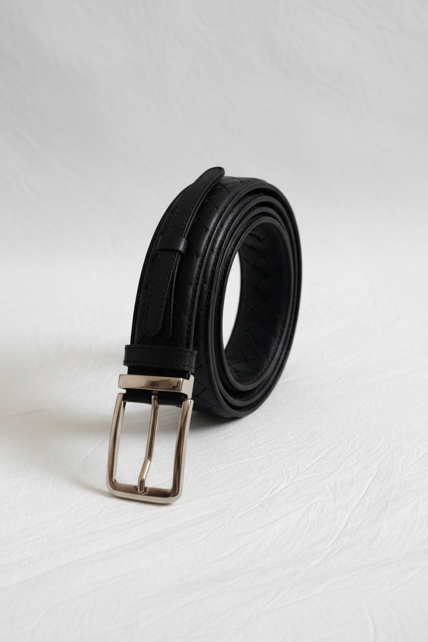 Ceinture en Cuir Véritable Noir Tressé – Élégance & Résistance